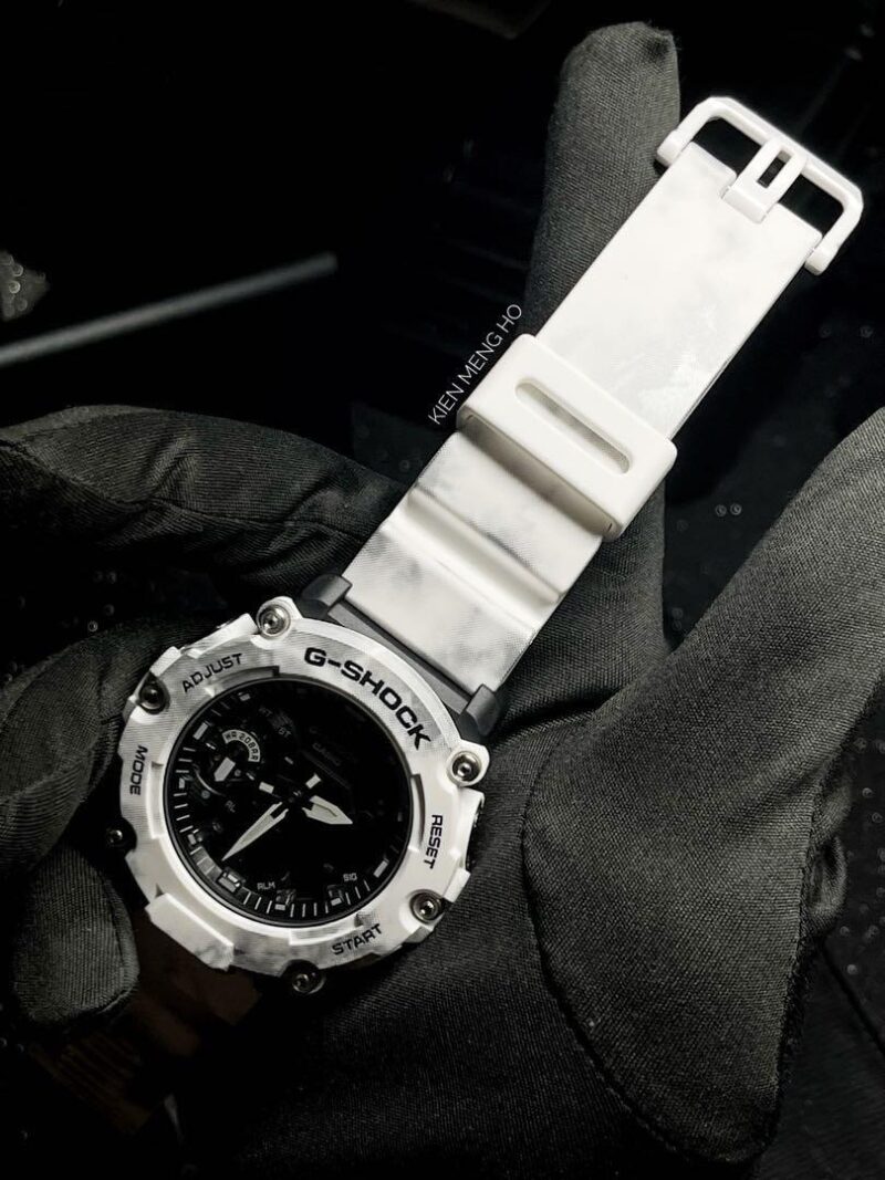 CASIO G-SHOCK ANALOG-DIGITAL GA-2200GC-7A - Image 5