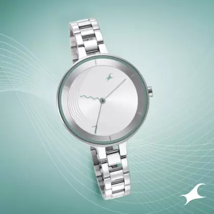 FASTRACK STUNNERS IN SILVER DIAL & METAL STRAP 6265SM01