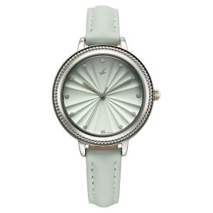 Fastrack 68048SL01 Stunners X Quartz Analog Green Dial Leather Strap Watch